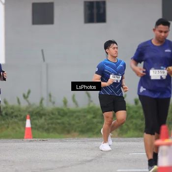 Runner Photo 7366483