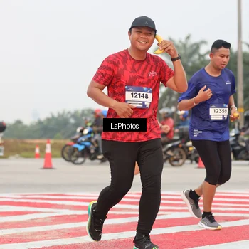 Runner Photo 7366485