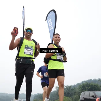 Runner Photo 7366493