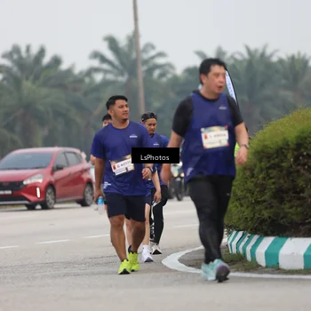 Runner Photo 7366498