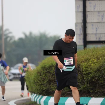 Runner Photo 7366530