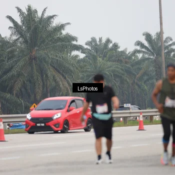Runner Photo 7366532