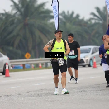Runner Photo 7366534