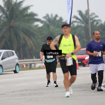 Runner Photo 7366538