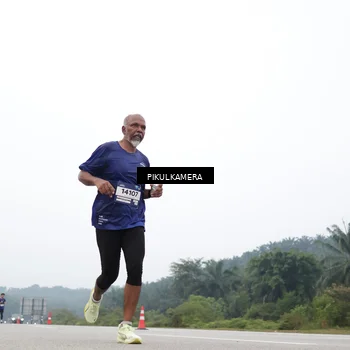 Runner Photo 7366560