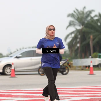 Runner Photo 7366597