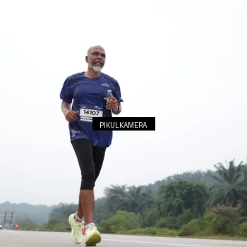 Runner Photo 7366598