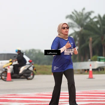 Runner Photo 7366609