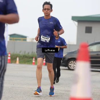 Runner Photo 7366624