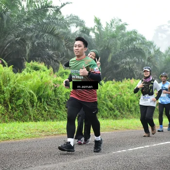 Runner Photo 7366672