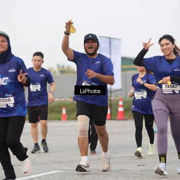 Runner Photo 7366686