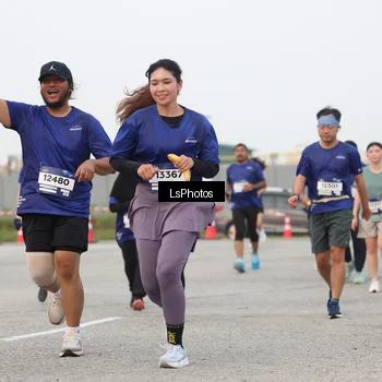 Runner Photo 7366692
