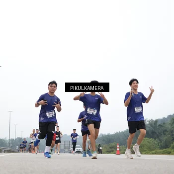 Runner Photo 7366694