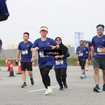Runner Photo 7366702