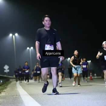 Runner Photo 7366703