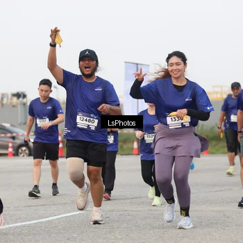 Runner Photo 7366707