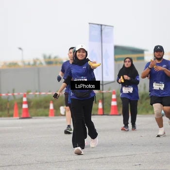 Runner Photo 7366744