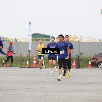 Runner Photo 7366748