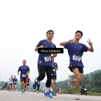 Runner Photo 7366752