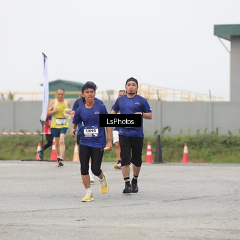 Runner Photo 7366753