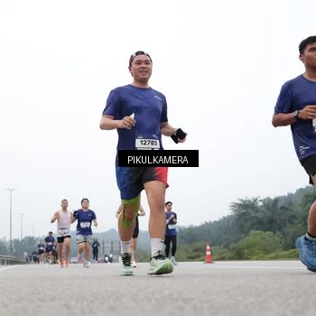 Runner Photo 7366760