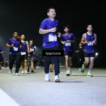 Runner Photo 7366797
