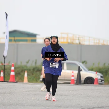 Runner Photo 7366800