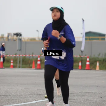 Runner Photo 7366804