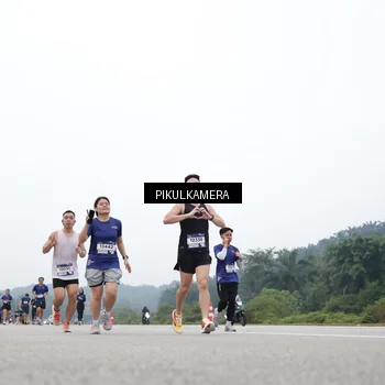 Runner Photo 7366807