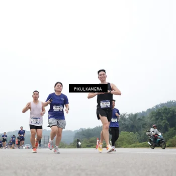 Runner Photo 7366810