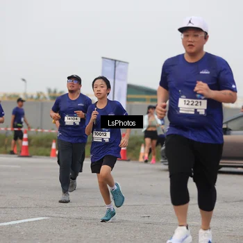 Runner Photo 7366849
