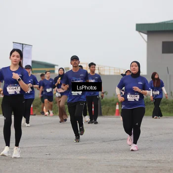 Runner Photo 7366850