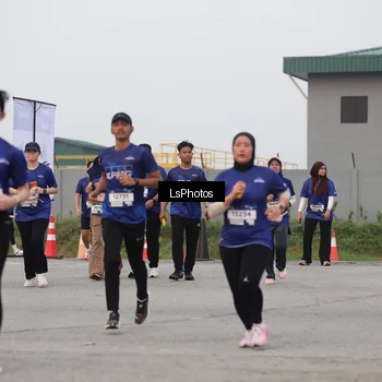 Runner Photo 7366851