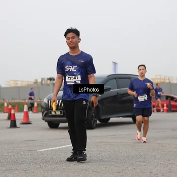 Runner Photo 7366869