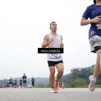 Runner Photo 7366874
