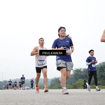 Runner Photo 7366881
