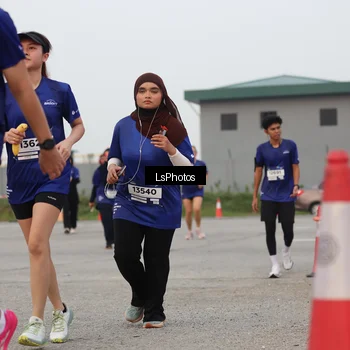 Runner Photo 7366882