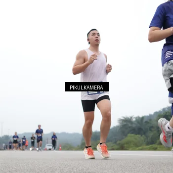 Runner Photo 7366883