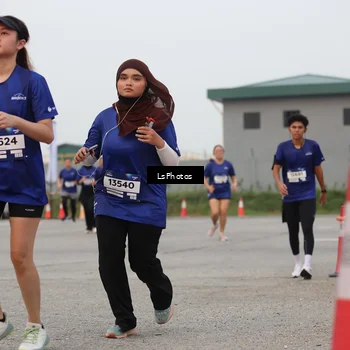 Runner Photo 7366885