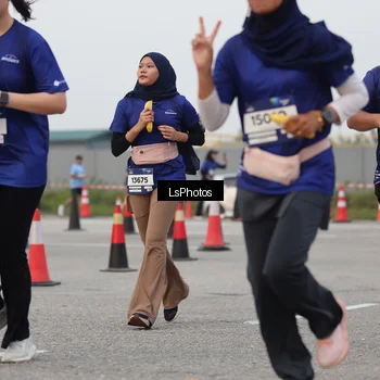 Runner Photo 7366899