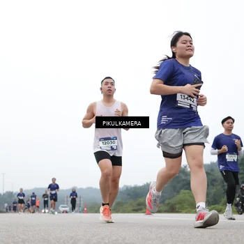 Runner Photo 7366905