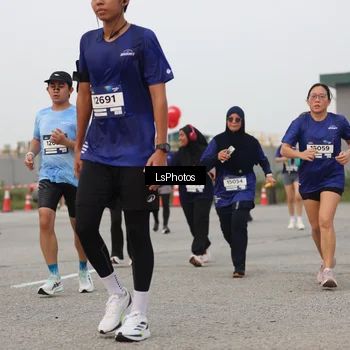 Runner Photo 7366914
