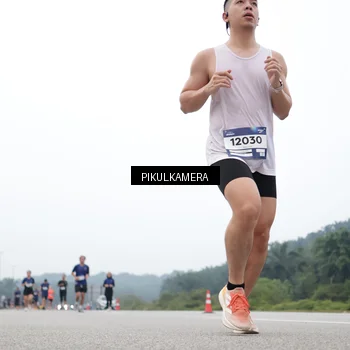 Runner Photo 7366942