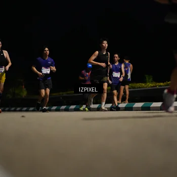Runner Photo 7366992