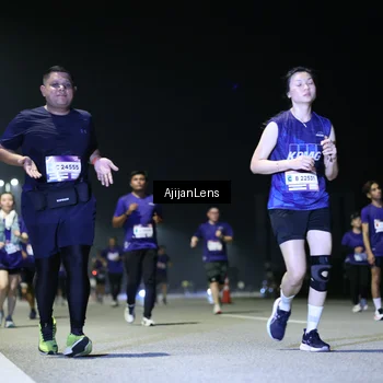 Runner Photo 7367000
