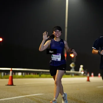 Runner Photo 7367001
