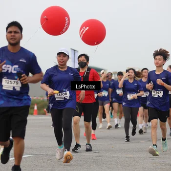 Runner Photo 7367024