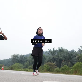 Runner Photo 7367040