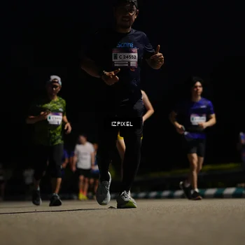 Runner Photo 7367113