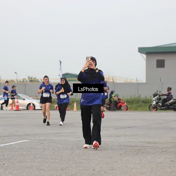 Runner Photo 7367151